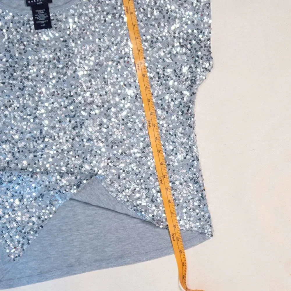 METAPHOR Sequin Top - Size LP